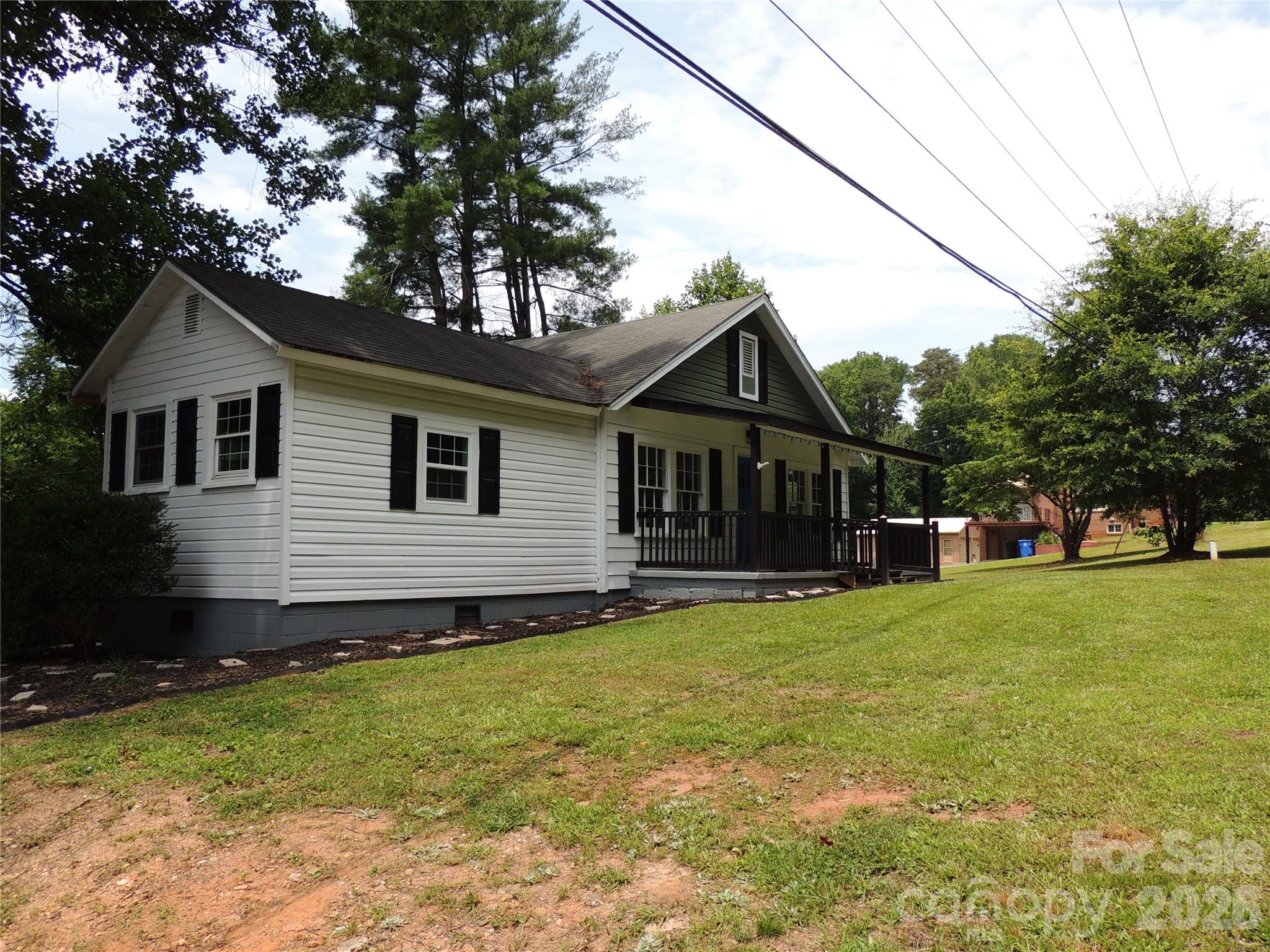 1002 South Main Street Rutherfordton, NC 28139 - Photo 3 of 38