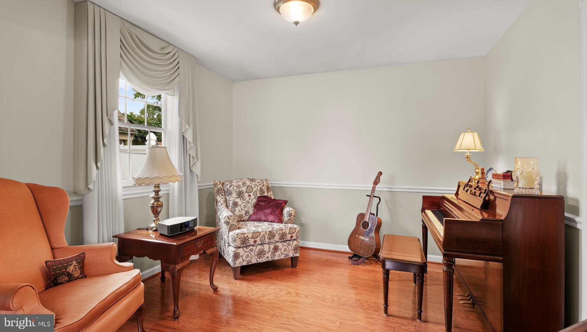 197 Colonial Drive Langhorne, PA 19047 - Photo 7 of 34