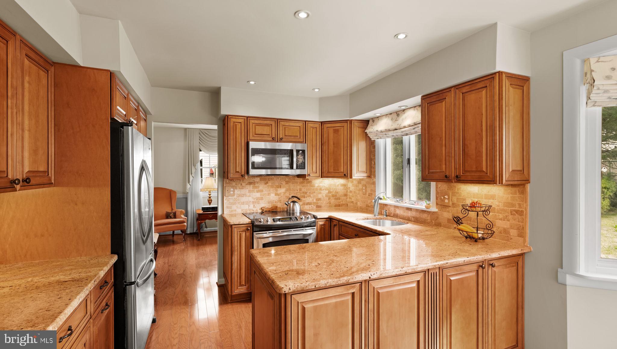 197 Colonial Drive Langhorne, PA 19047 - Photo 9 of 34