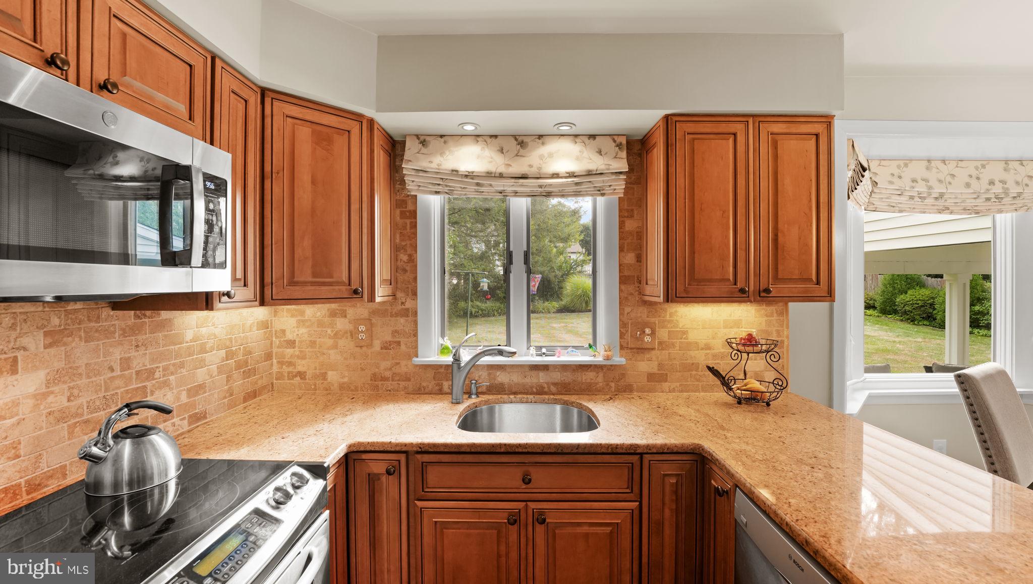 197 Colonial Drive Langhorne, PA 19047 - Photo 10 of 34