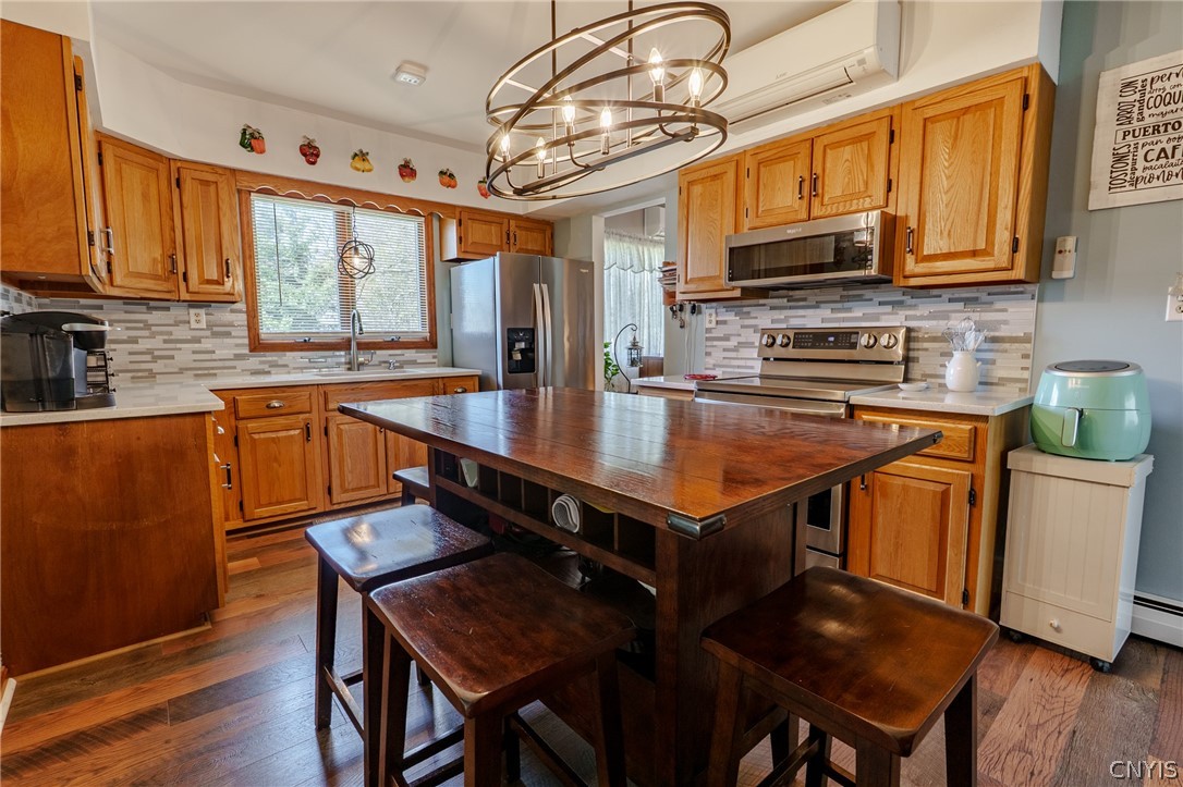 421 Buchanan Road Utica, NY 13502 - Photo 14 of 34