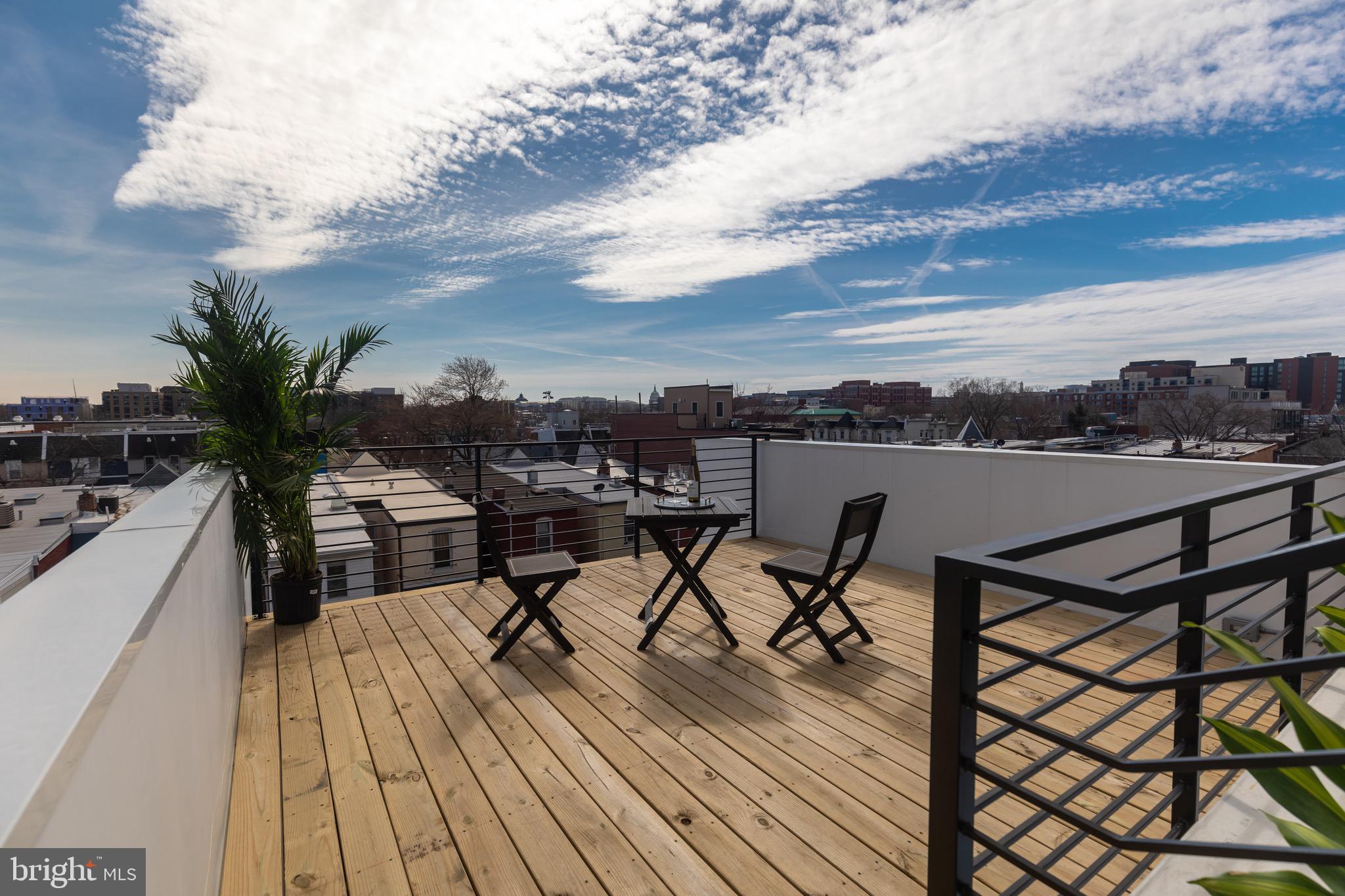 625 Morton Place Northeast Washington, DC 20002 - Photo 3 of 48