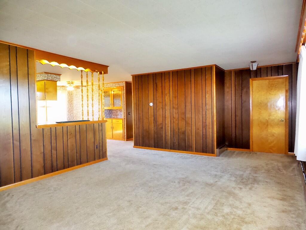 639 Bangor Road Benton, ME 04901 - Photo 13 of 30 Living room toward front