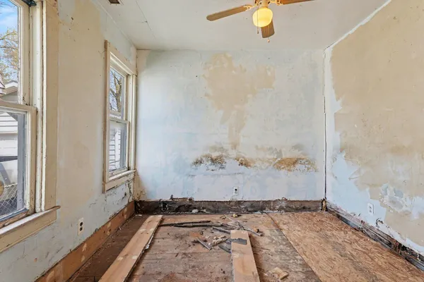 $44,900 | 309 Spruce Street, Bay City, MI 48706