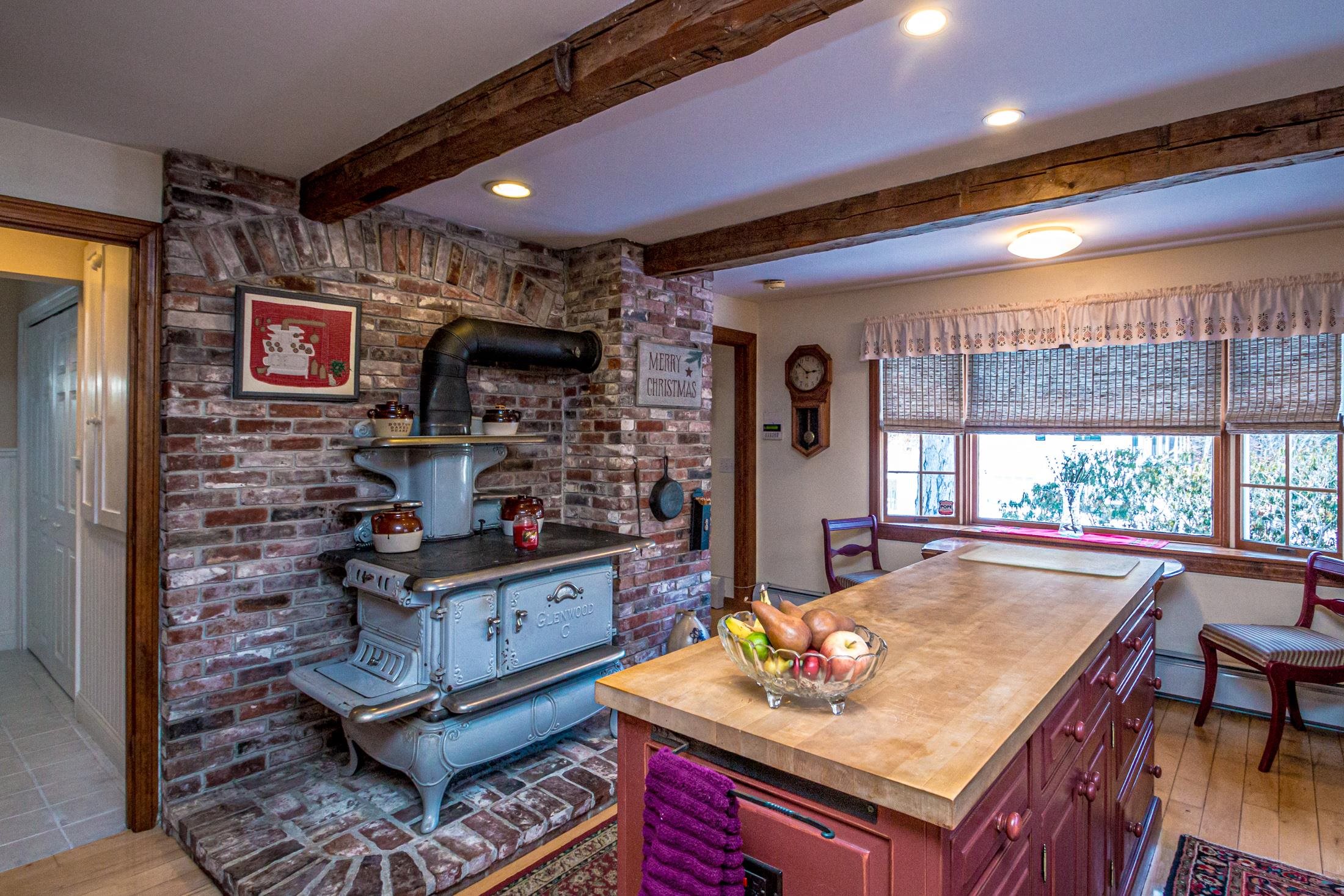 28 Washington Avenue Bartlett, NH 03845 - Photo 8 of 52