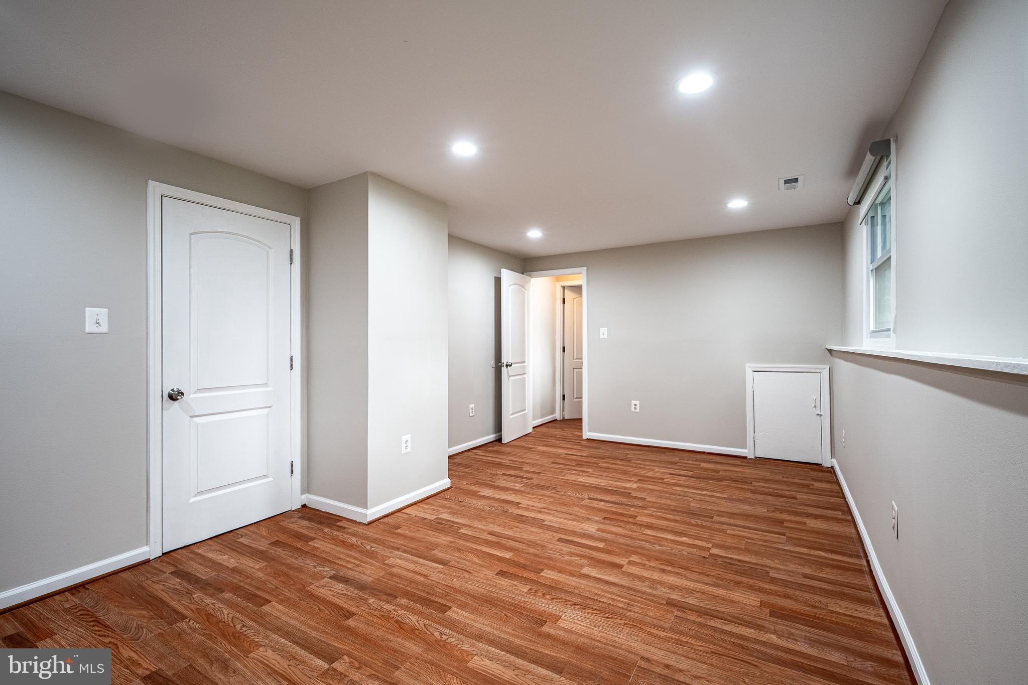 1784 Valleyside Drive Frederick, MD 21702 - Photo 27 of 42 a view of a livingroom with wooden floor