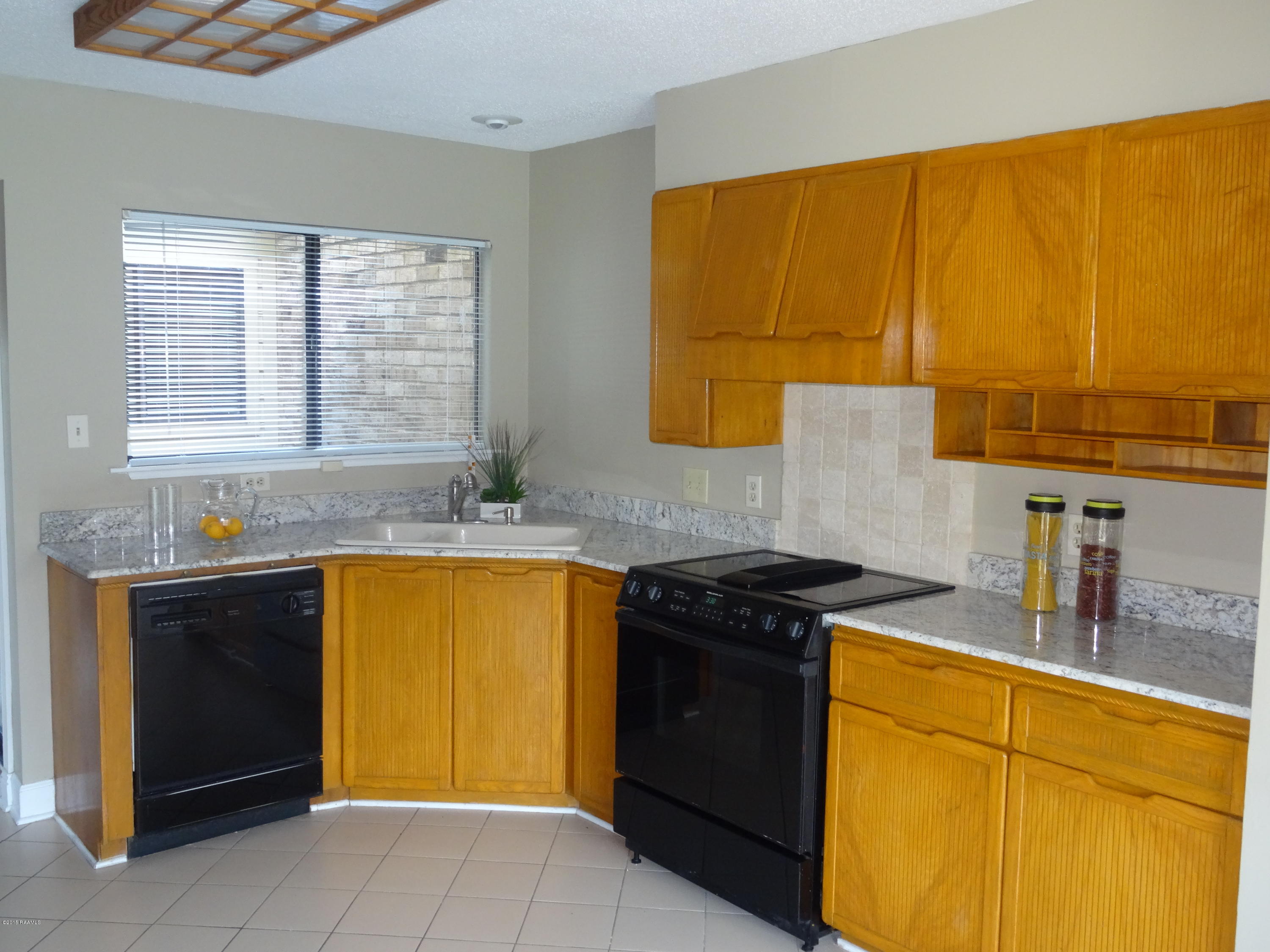 225 Steiner Road Lafayette, LA 70508 - Photo 14 of 35 DSC06467