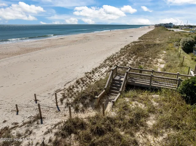 $399,900 | 4110 Island Drive, Unit 505, North Topsail Beach, NC 28460