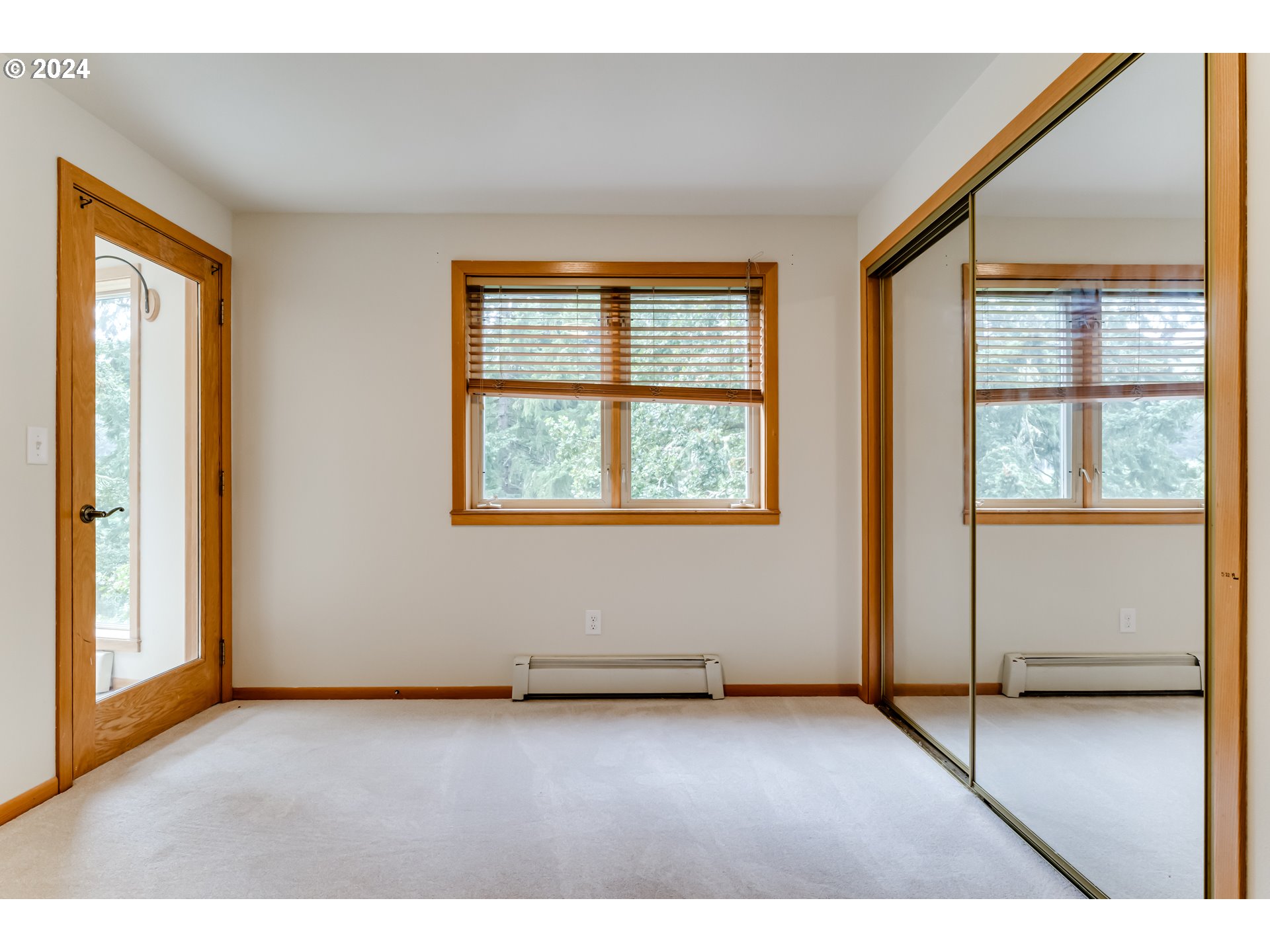 24155 Hewett Road Monroe, OR 97456 - Photo 18 of 48 Gallery Image 18