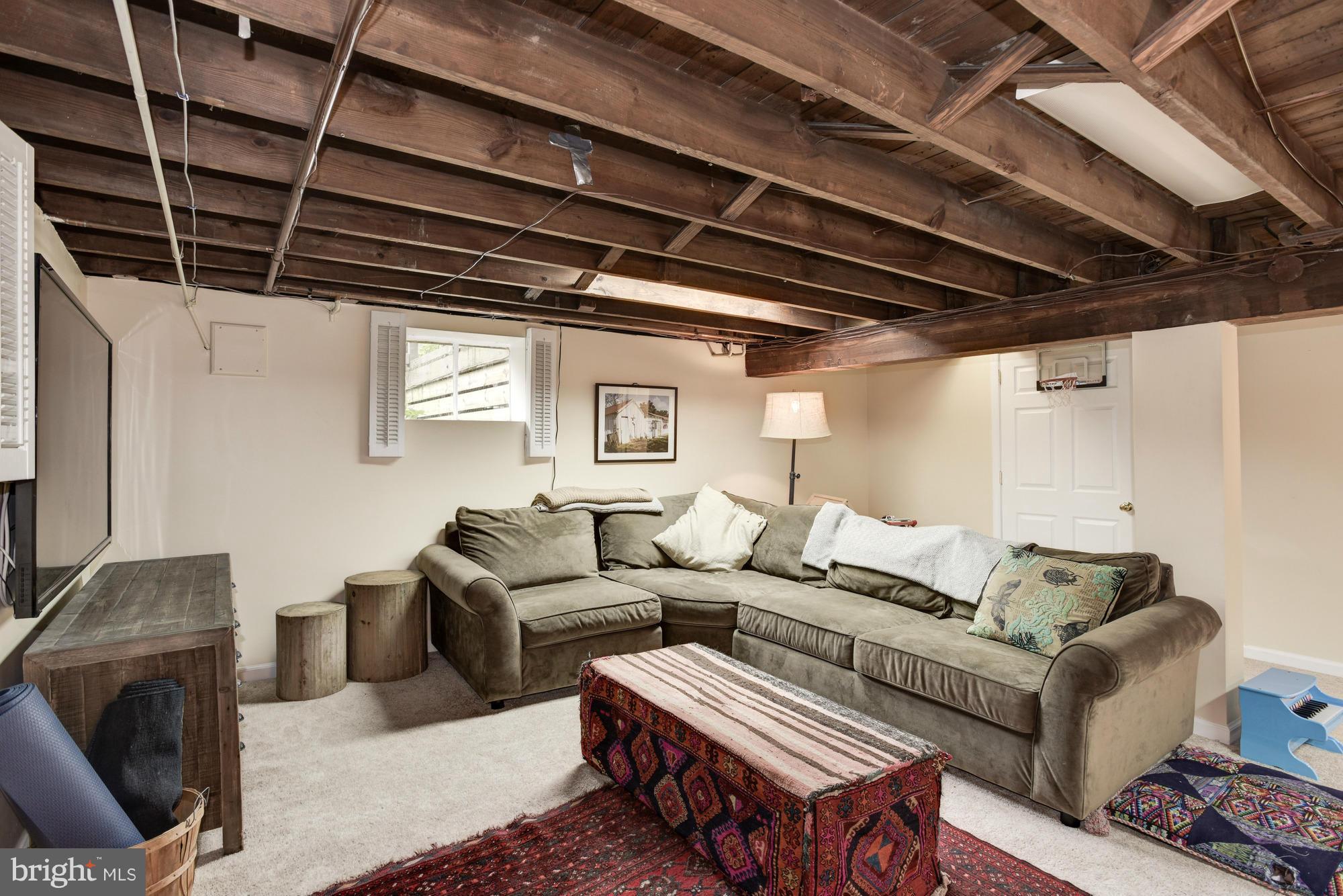 514 Anneslie Road Baltimore, MD 21212 - Photo 20 of 26 Family Room