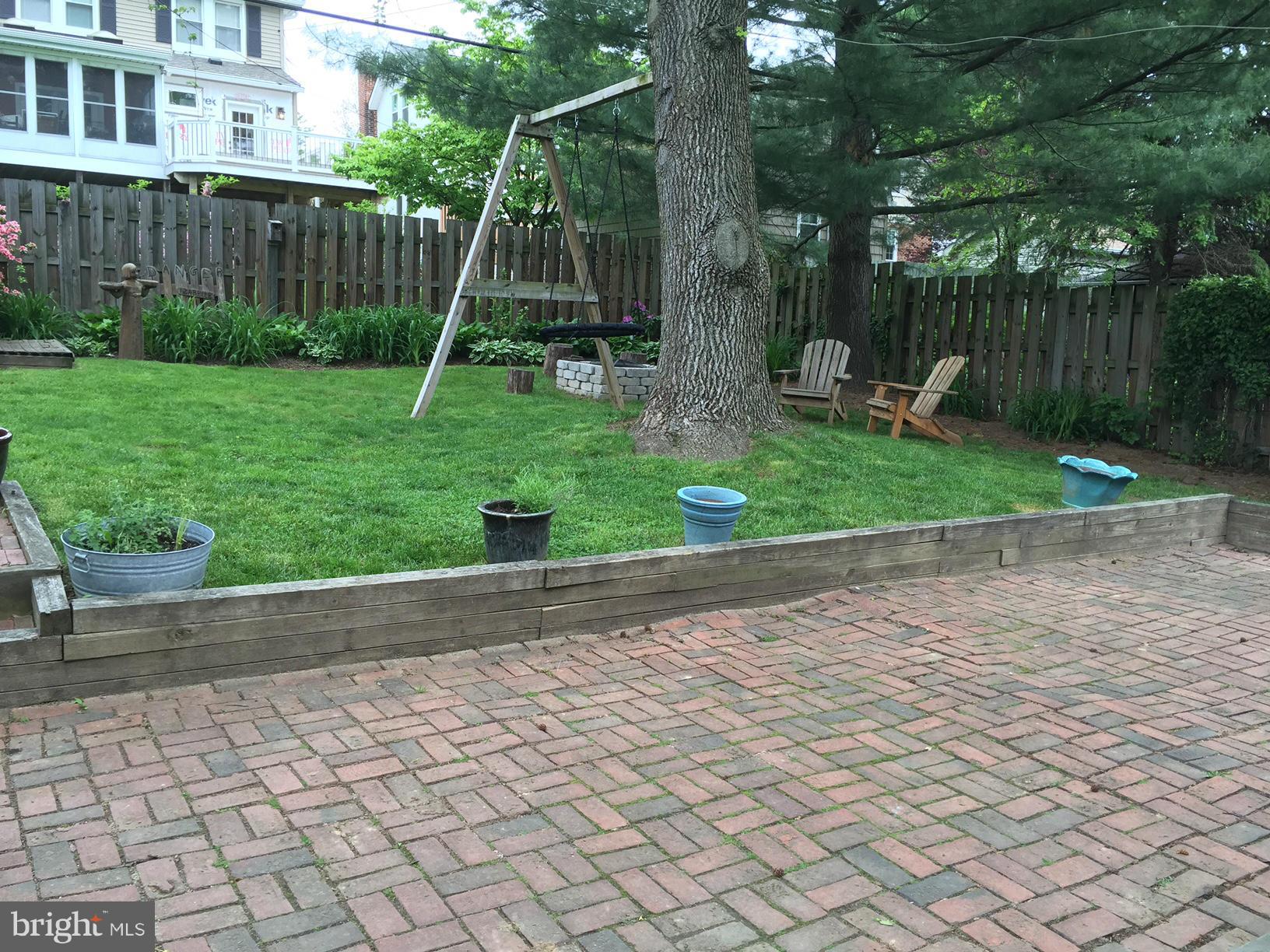 514 Anneslie Road Baltimore, MD 21212 - Photo 22 of 26 Great fenced yard