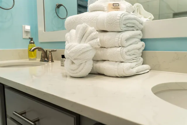 $3,900 | 53 East E Pine, Unit A, Inlet Beach, FL 32461