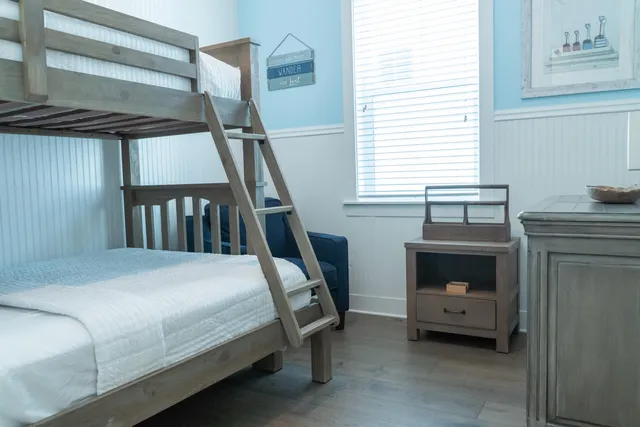 $3,900 | 53 East E Pine, Unit A, Inlet Beach, FL 32461