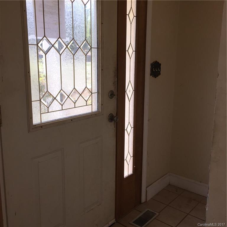 1256 Clarence Beam Road Cherryville, NC 28021 - Photo 8 of 19 Gallery Image 8