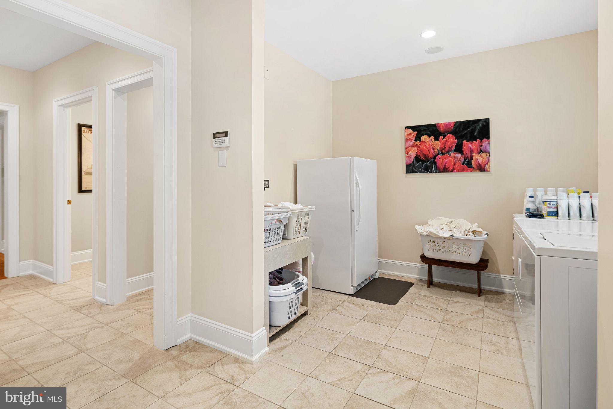 1990 Woodside Road Newtown, PA 18940 - Photo 48 of 57 Laundry room