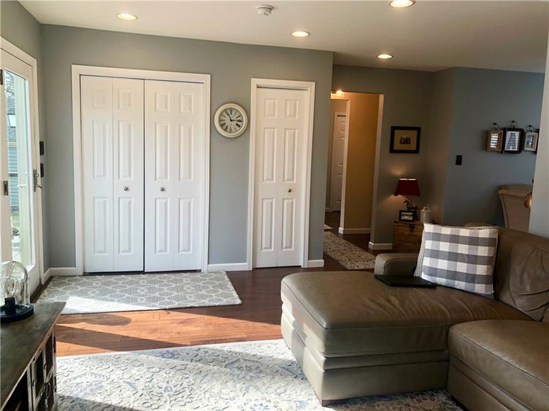 5332 Richland Road Gibsonia, PA 15044 - Photo 7 of 25 Gallery Image 7