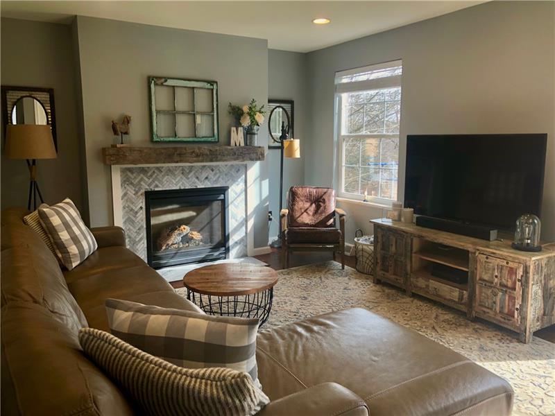 5332 Richland Road Gibsonia, PA 15044 - Photo 10 of 25 Gallery Image 10
