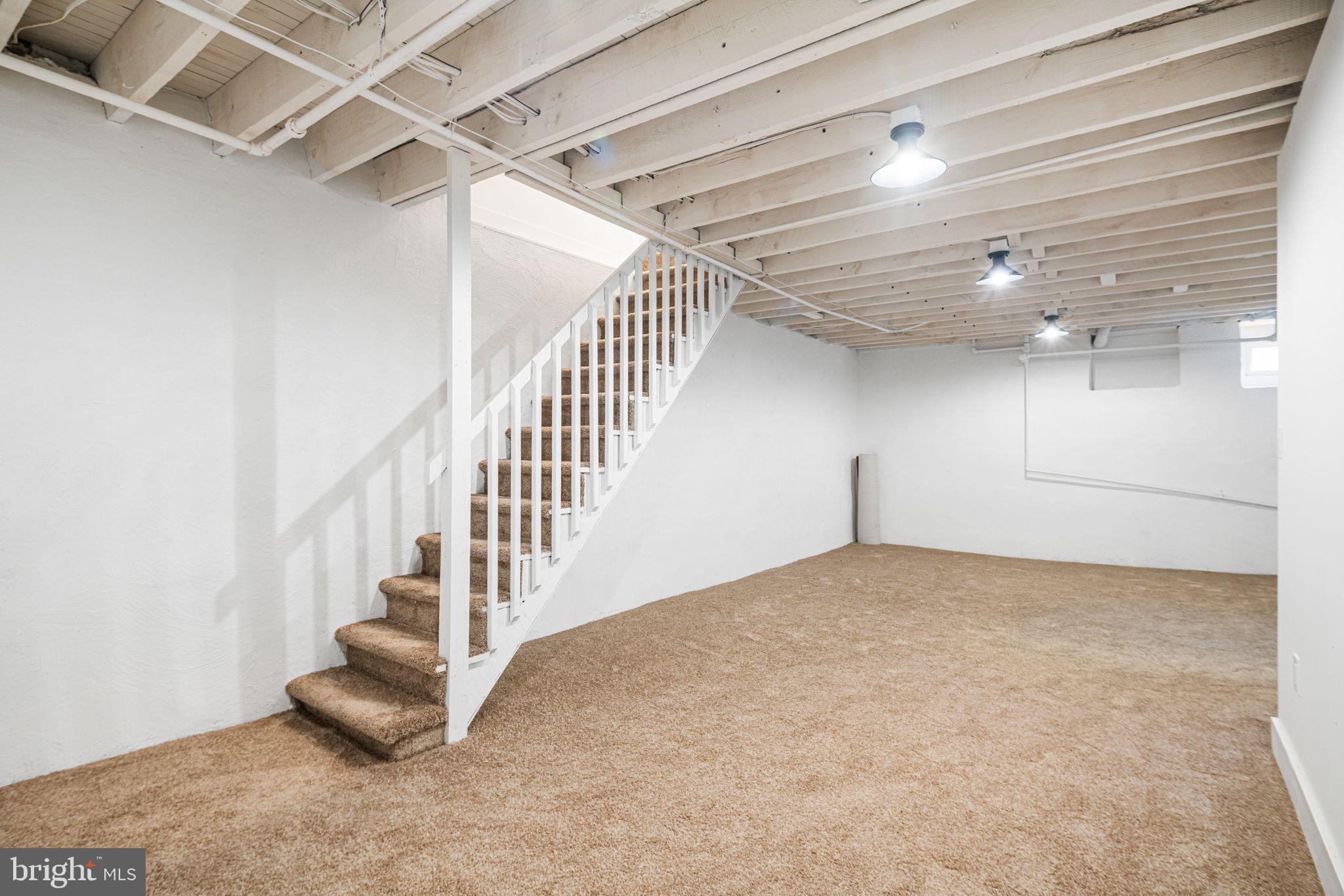 448 Markle Street Philadelphia, PA 19128 - Photo 18 of 21 a view of entryway