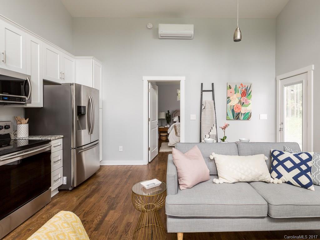 1115 Cathey Road Charlotte, NC 28214 - Photo 14 of 22 Gallery Image 14