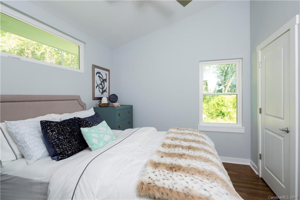 1115 Cathey Road Charlotte, NC 28214 - Photo 7 of 22 Gallery Image 7