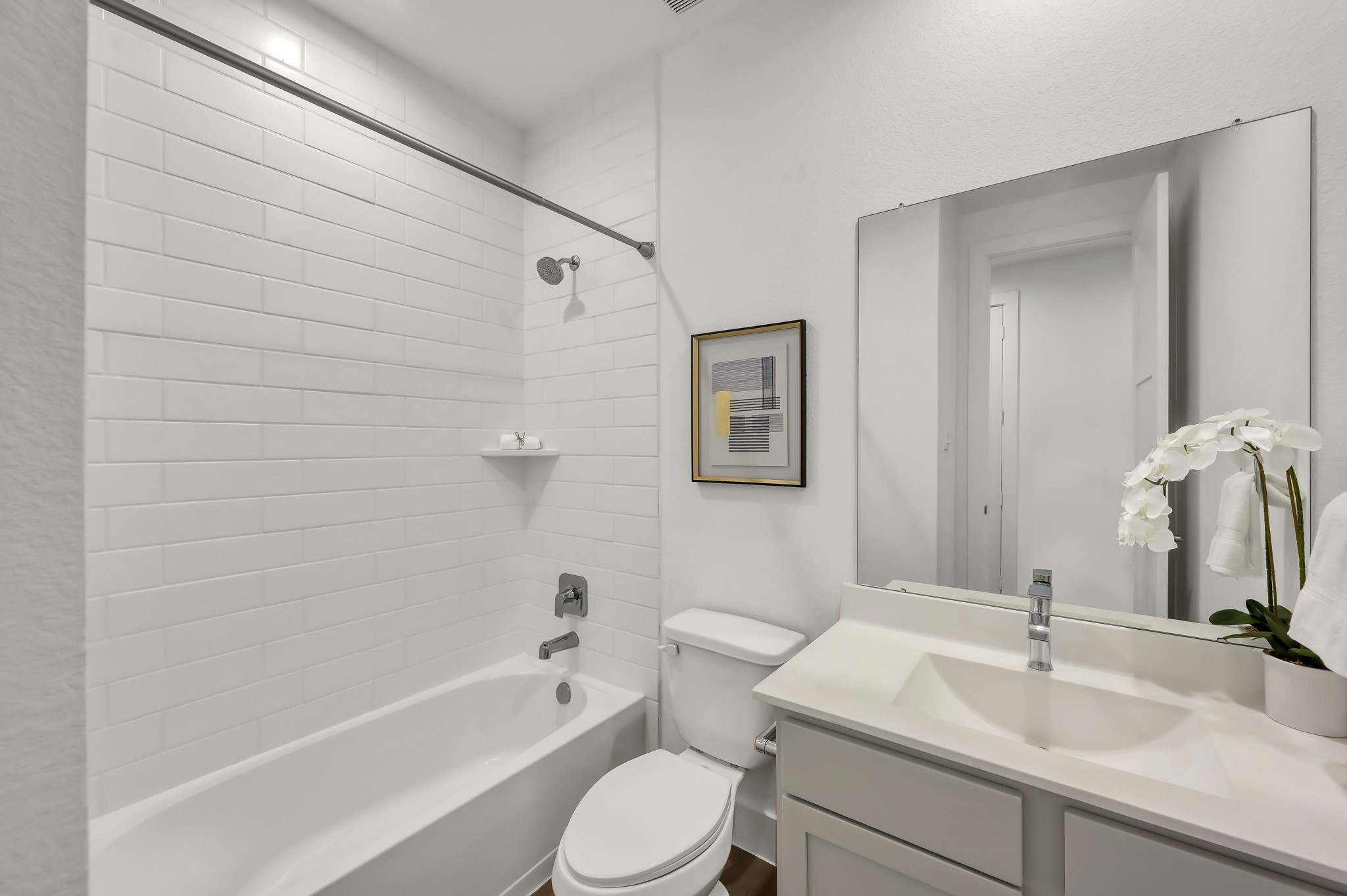 622 Paisley Harbor Conroe, TX 77304 - Photo 18 of 23 Bathroom 2