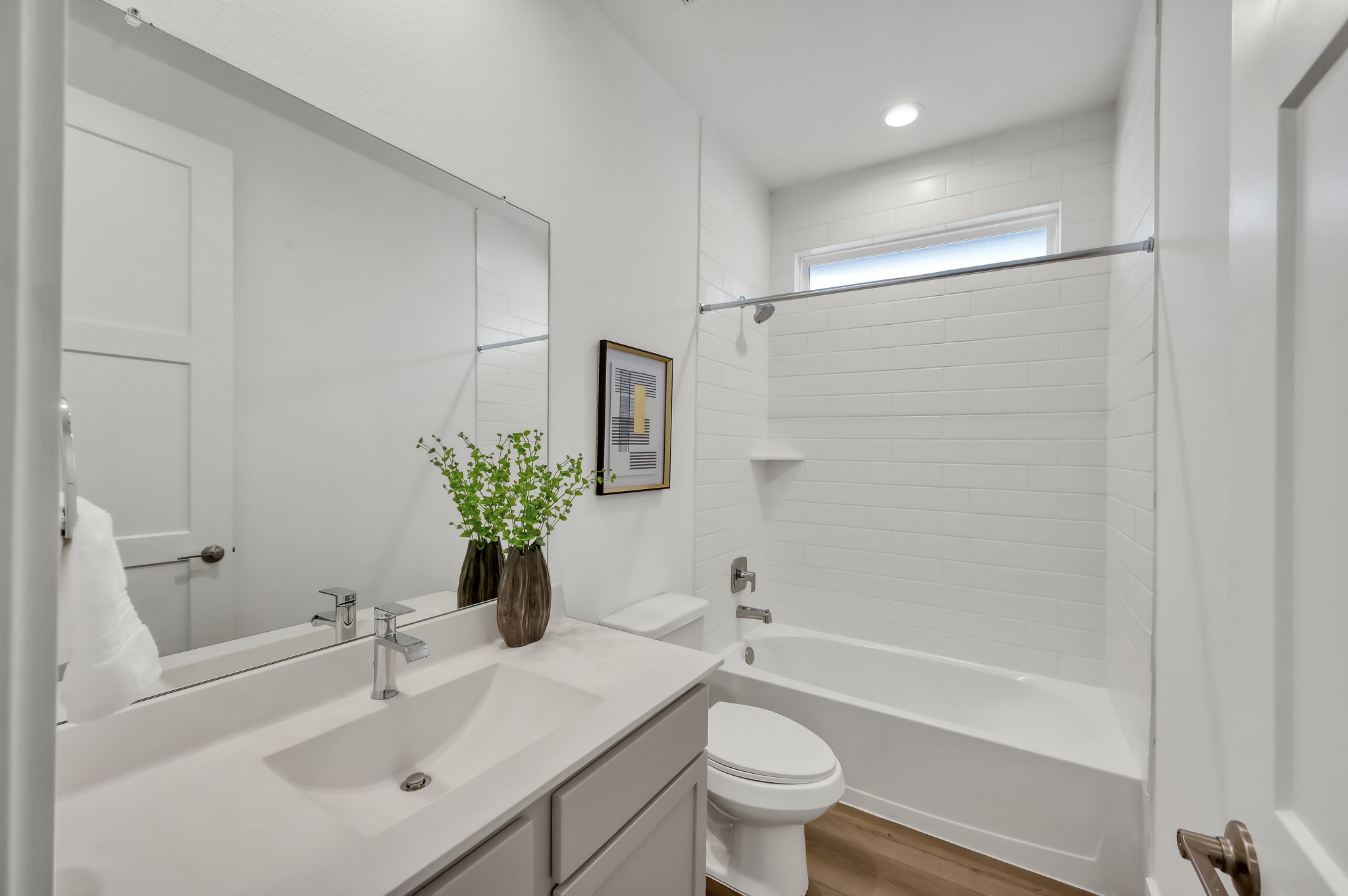 622 Paisley Harbor Conroe, TX 77304 - Photo 19 of 23 Bathroom 3