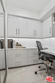 $685,000 | 1230 Horn Avenue, Unit 304, West Hollywood, CA 90069