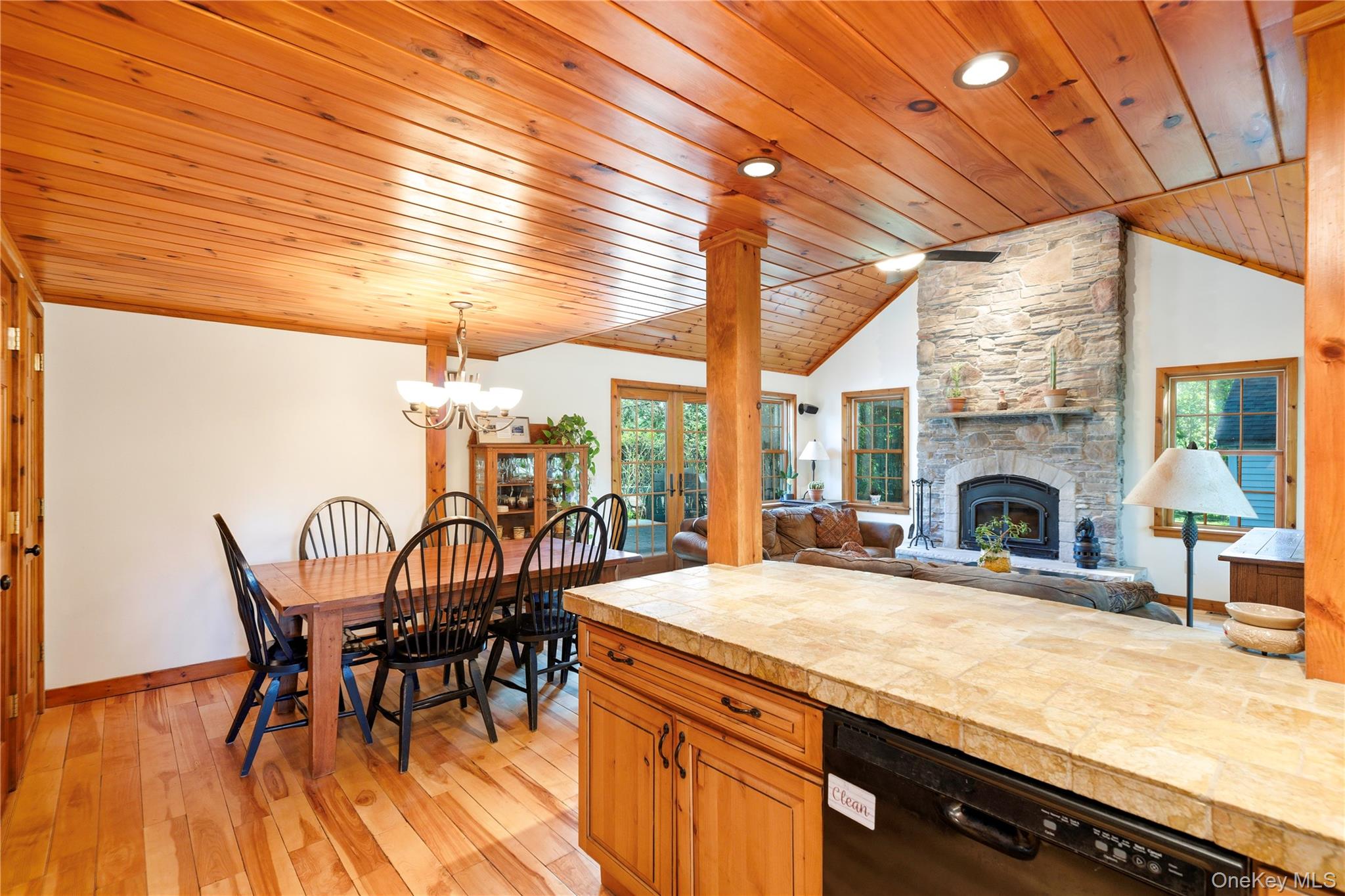 299 Baxtertown Road Fishkill, NY 12524 - Photo 8 of 28