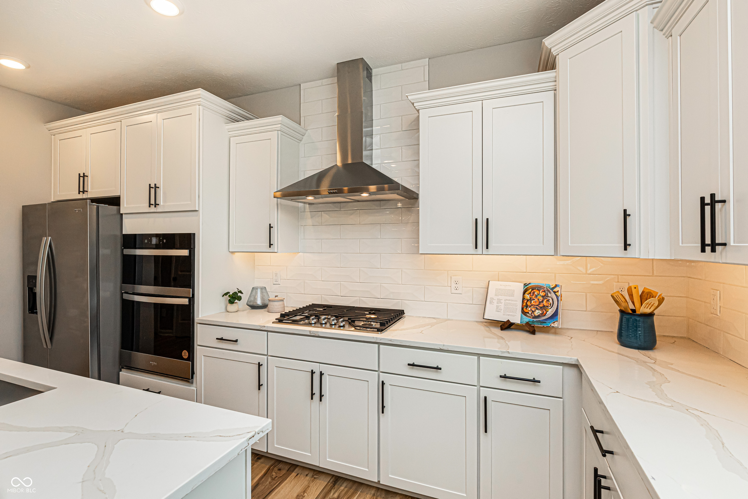 1291 Stayview Road Westfield, IN 46074 - Photo 2 of 22