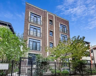 $3,200 | 927 West Agatite Avenue, Unit 2N, Chicago, IL 60640