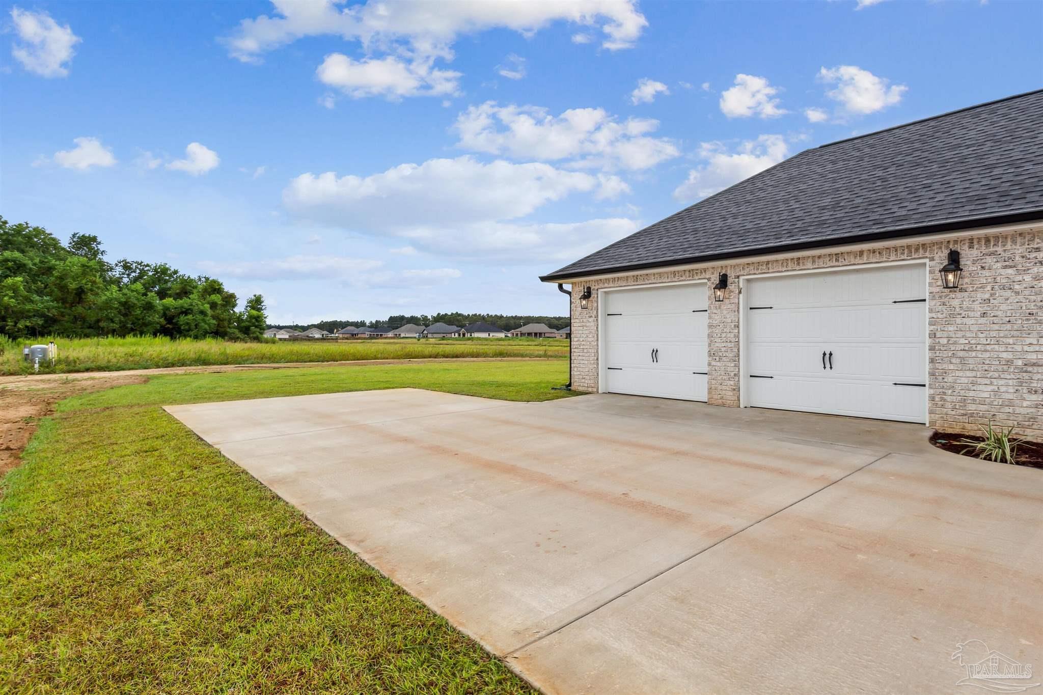 2643 Molino Bridge Road Pace, FL 32571 - Photo 3 of 37 Gallery Image 3