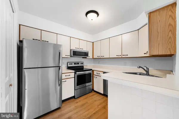 $279,000 | 414 Foxcroft Circle, Unit CONDO 414, Royersford, PA 19468