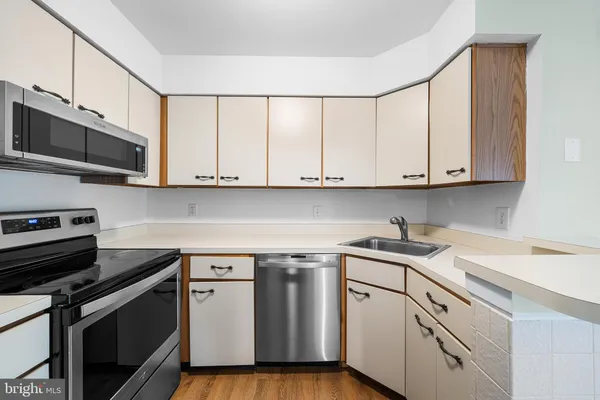 $279,000 | 414 Foxcroft Circle, Unit CONDO 414, Royersford, PA 19468