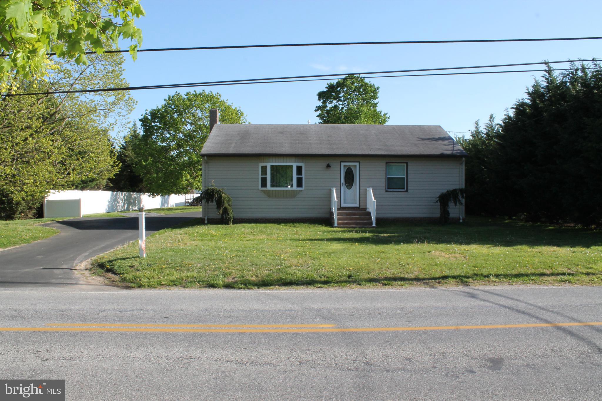 11 Upper Neck Road Elmer, NJ 08318 - Photo 1 of 6 Front of Home