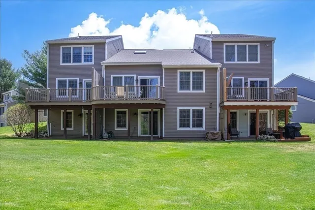 $589,000 | 170 Cannon Forge Drive, Unit 170, Foxboro, MA 02035