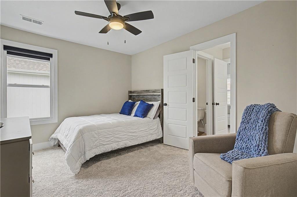 1422 Southwest Georgetown Drive Lee's Summit, MO 64082 - Photo 39 of 52