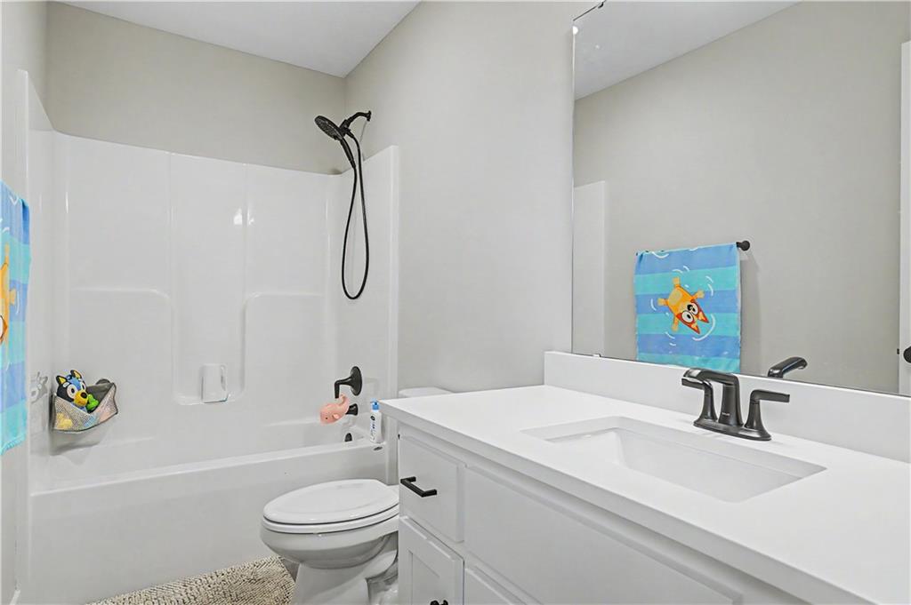 1422 Southwest Georgetown Drive Lee's Summit, MO 64082 - Photo 41 of 52