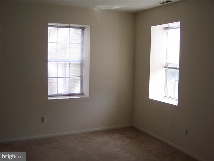 7513 Verree Road Philadelphia, PA 19111 - Photo 3 of 13 Unit #1
