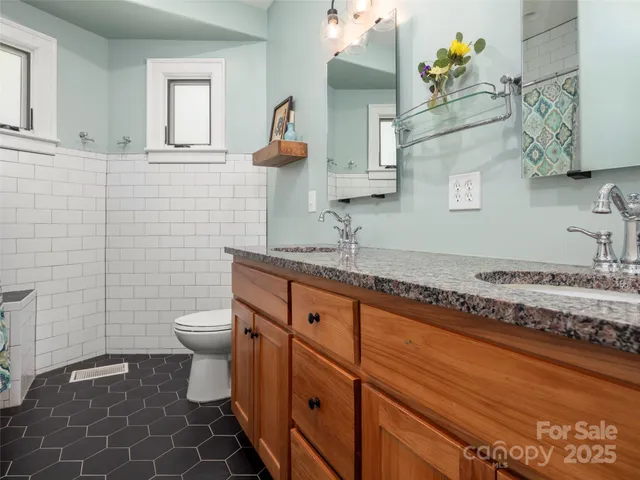 $1,495,000 | 117 Jackson Street, Sylva, NC 28779