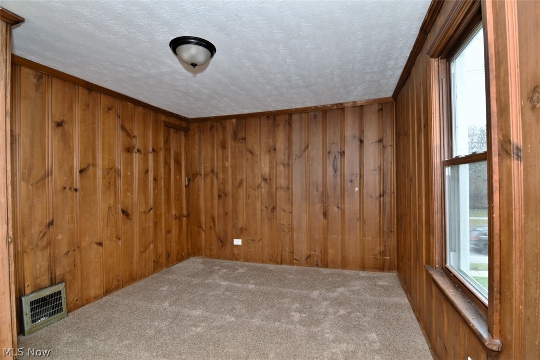 849 South Green Road South Euclid, OH 44121 - Photo 14 of 25