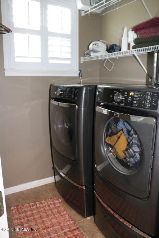 3784 Golden Reeds Lane Jacksonville, FL 32224 - Photo 36 of 56 Laundry