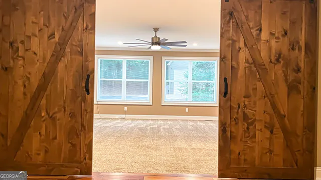 a view of a windows in the balcony