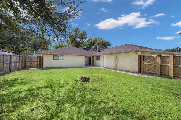 $2,850 | 1109 Edgewood Drive, Richardson, TX 75081