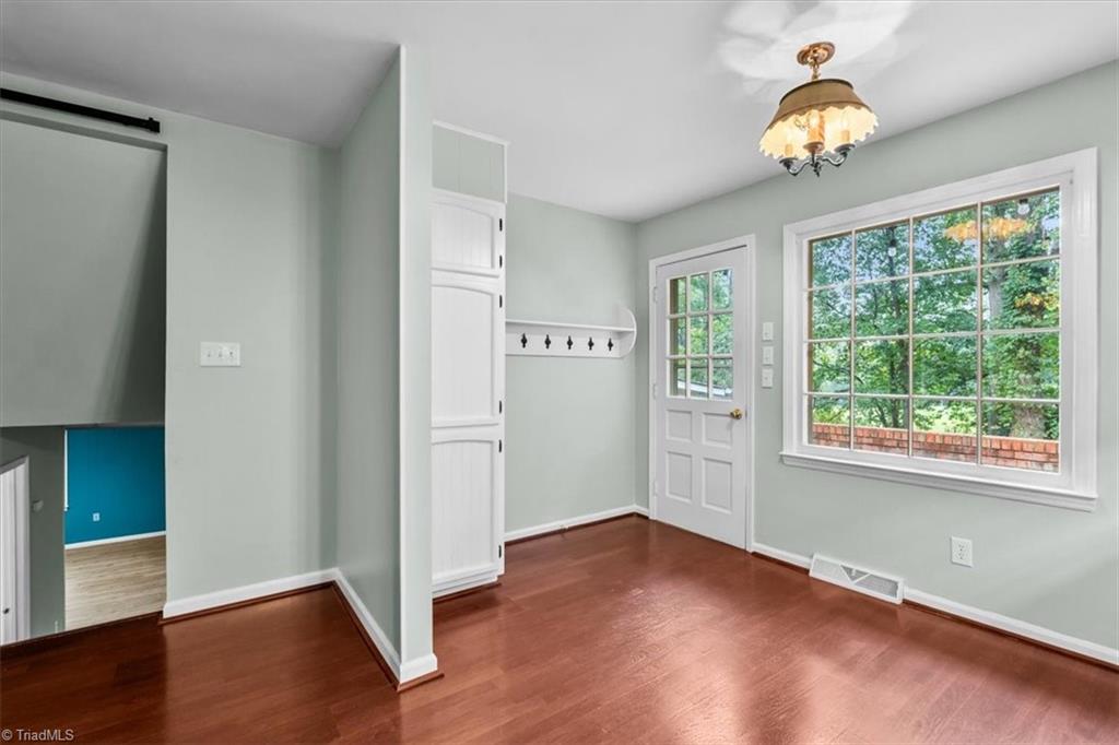 5115 Edinborough Road Greensboro, NC 27406 - Photo 18 of 44