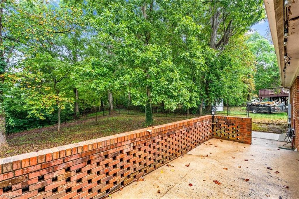 5115 Edinborough Road Greensboro, NC 27406 - Photo 42 of 44