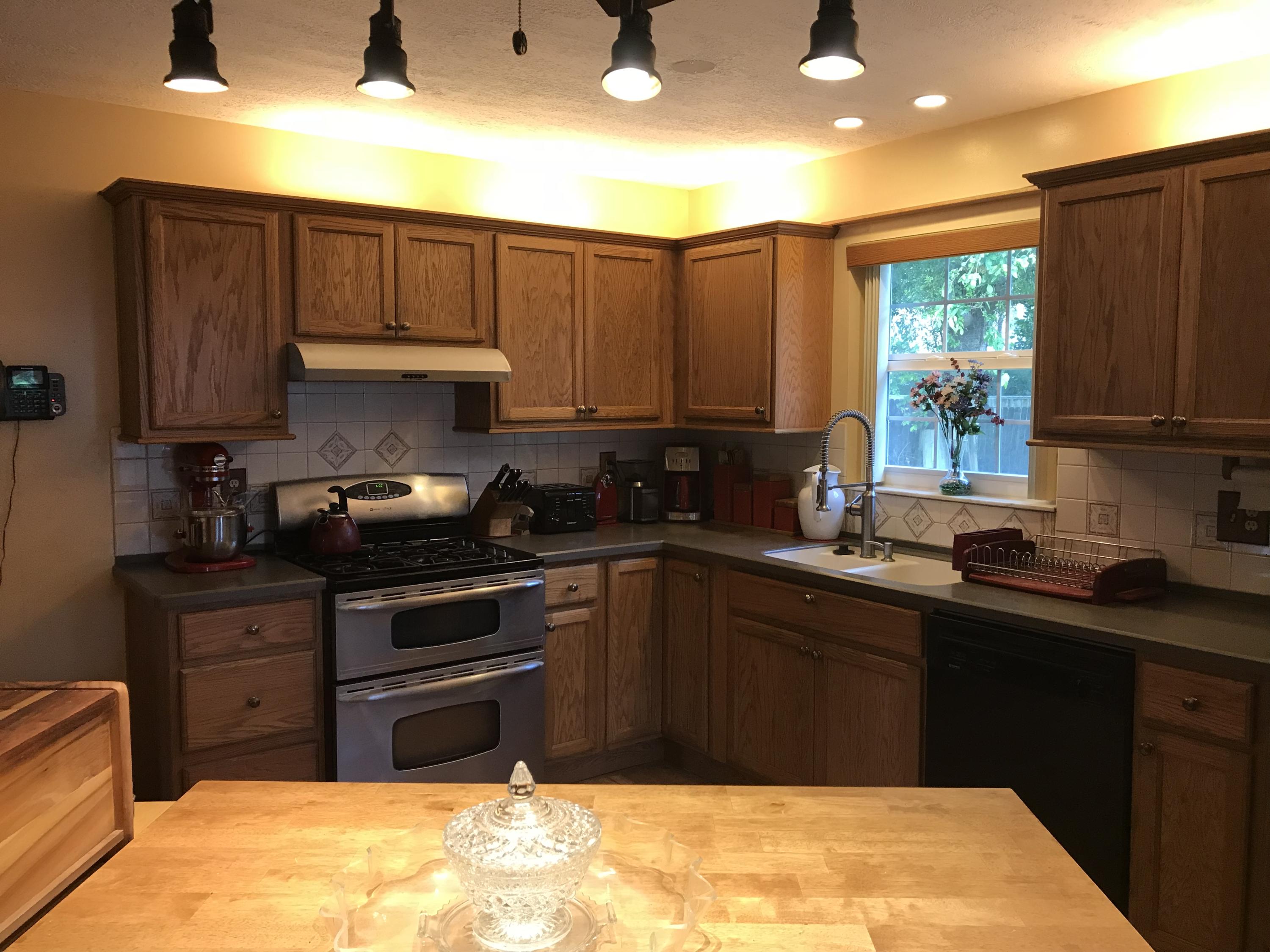6000 Triphammer Road Lake Worth, FL 33463 - Photo 7 of 20 Kitchen