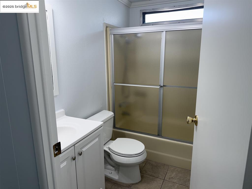 841 West Brannan Island Road, Unit 3 Isleton, CA 95641 - Photo 5 of 7 a bathroom with a toilet and a shower