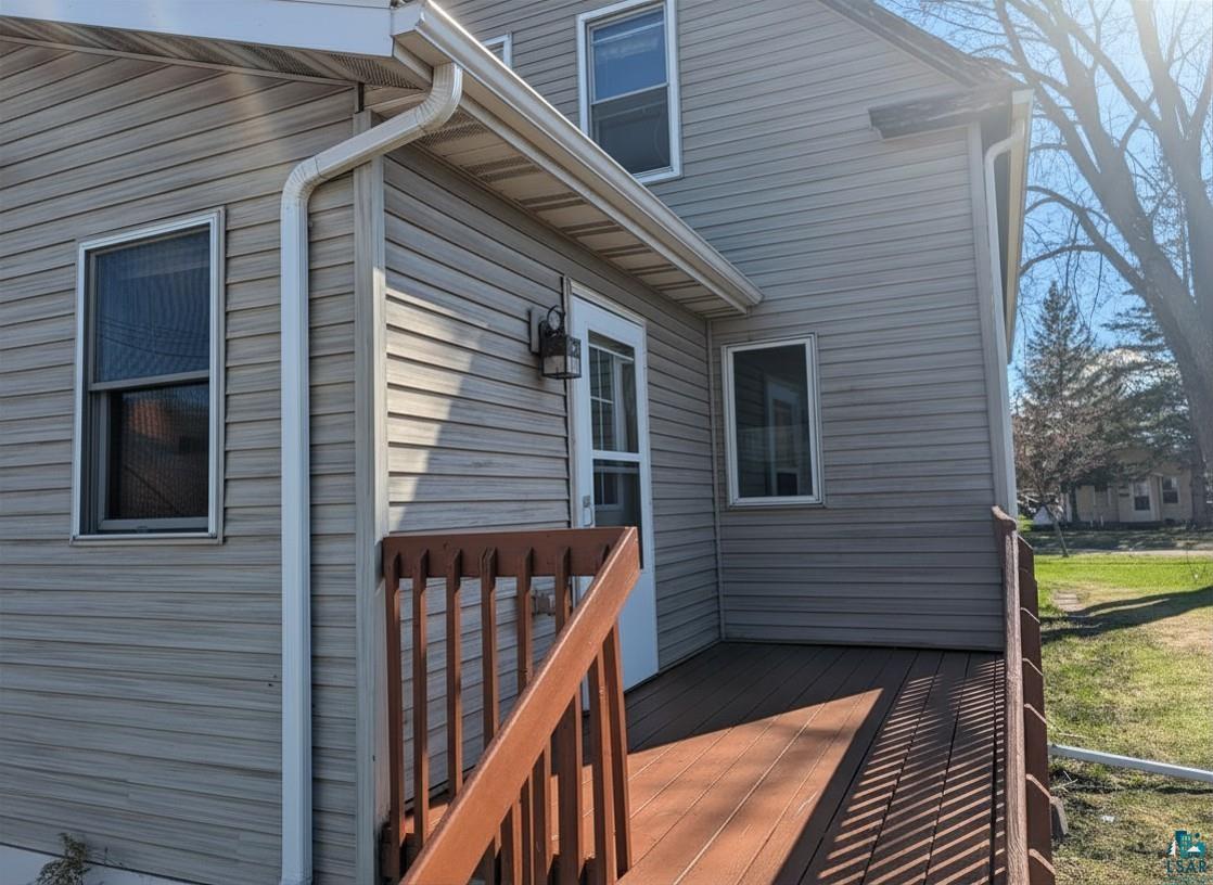 3713 East 3rd Street Superior, WI 54880 - Photo 5 of 29