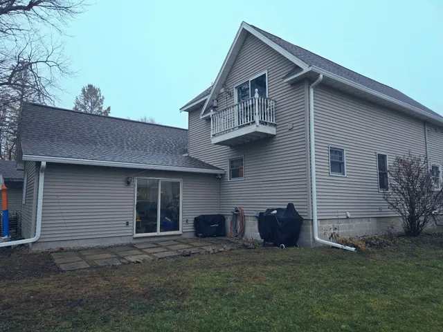 $154,900 | 328 Balsam Avenue South, New Richland, MN 56072