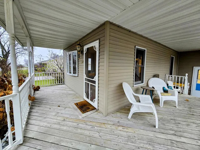 $154,900 | 328 Balsam Avenue South, New Richland, MN 56072